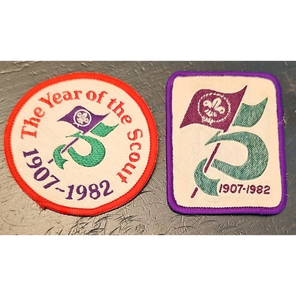 (2) 1982 WORLD SCOUTING 75th Anniversary Year of the Scout Badge PATCH BSA